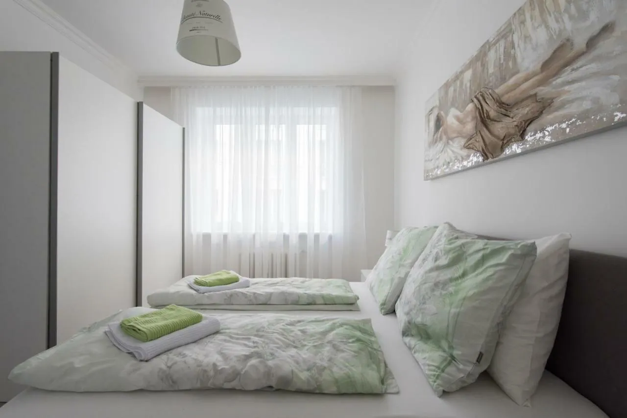 Let It Be Vienna U1, U2, U4 Karlsplatz Oper Apartment 0*,  Austria