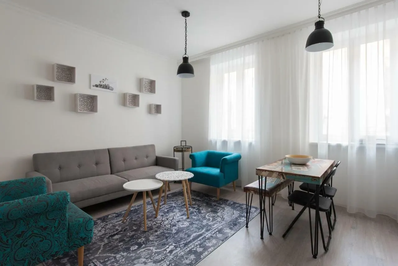 Let It Be Vienna U1, U2, U4 Karlsplatz Oper Apartment