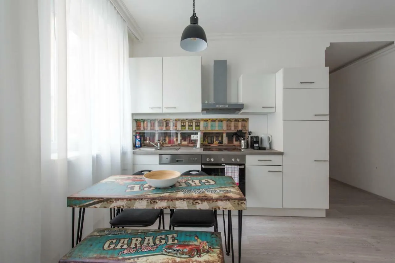 Let It Be Vienna U1, U2, U4 Karlsplatz Oper Apartment 0*,  Austria